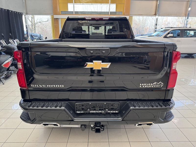 Chevrolet Silverado High Country 6,2 V8 + LPG - fotka 4 z 57