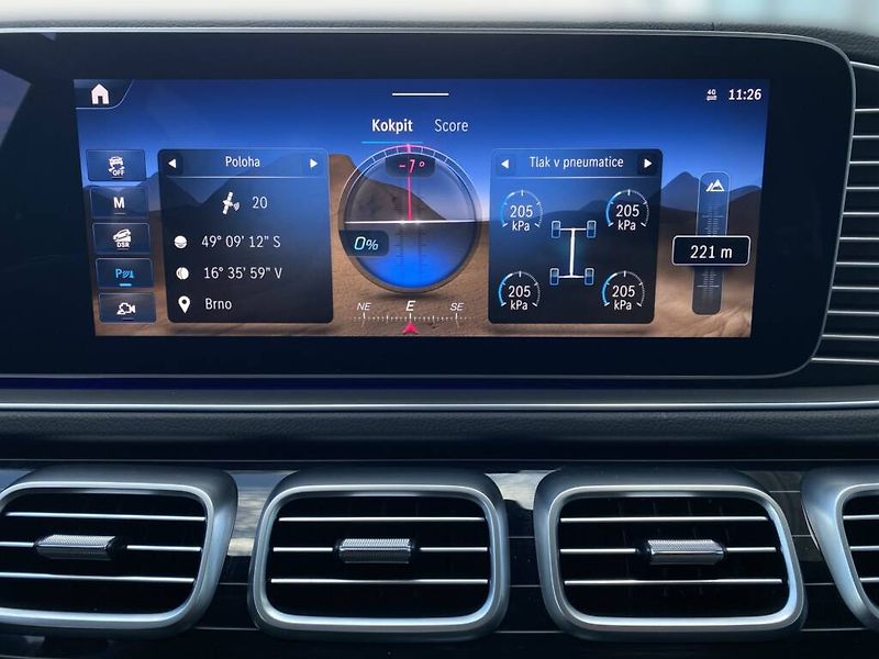 Mercedes-Benz GLE (2024) 450 4MATIC - fotka 22 z 29