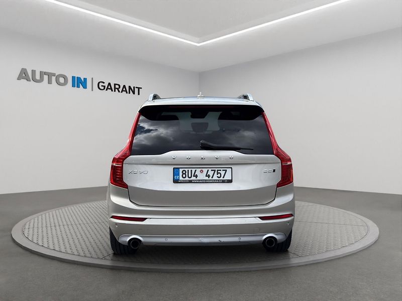Volvo XC90 (2015) D5 AWD MOMENTUM AUT CZ - fotka 5 z 30