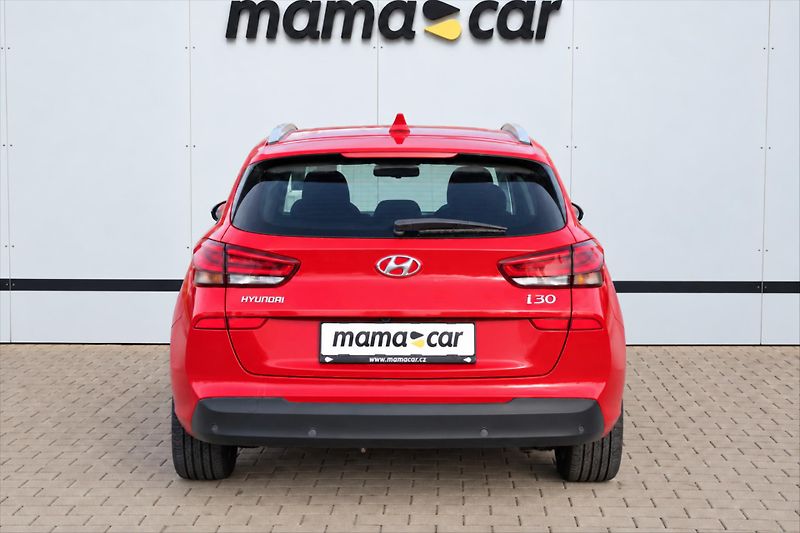 Hyundai i30 1.4 T-GDI ALL INCLUSIVE ČR - fotka 6 z 23