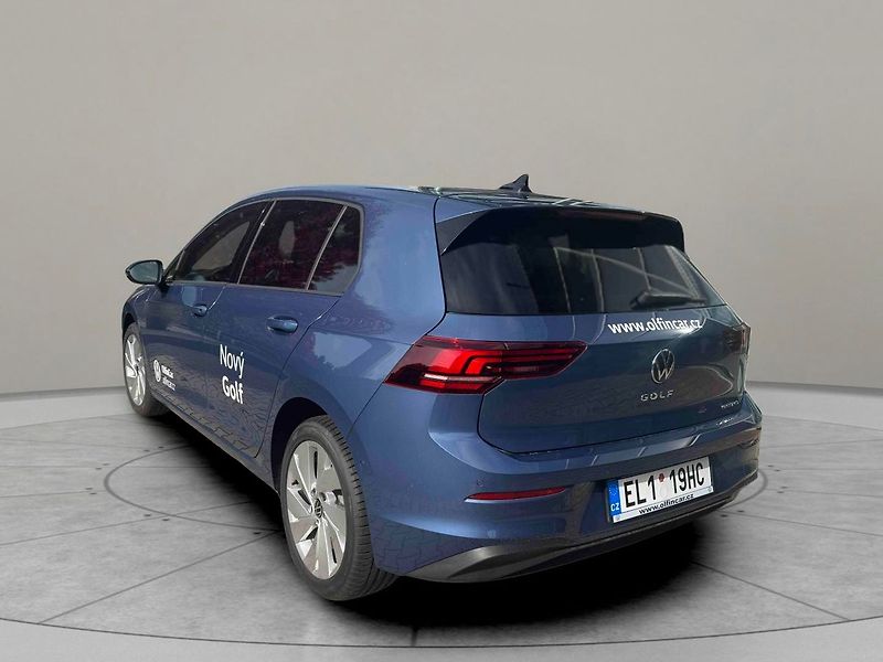 Volkswagen Golf People 1,5 TSI eHybrid 150 kW - fotka 8 z 8