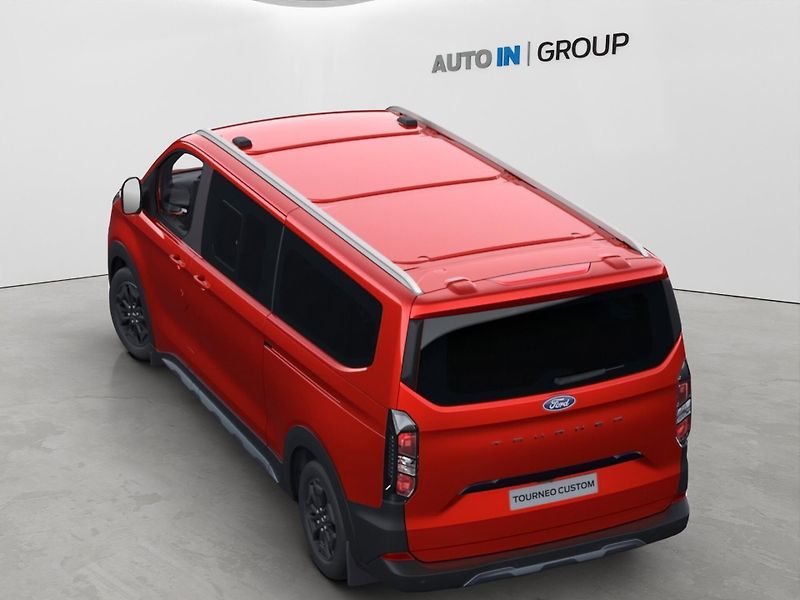 Ford Tourneo Custom (2026) L2 ACTIVE 2,0 EcoBlue 125 kW / - fotka 3 z 7