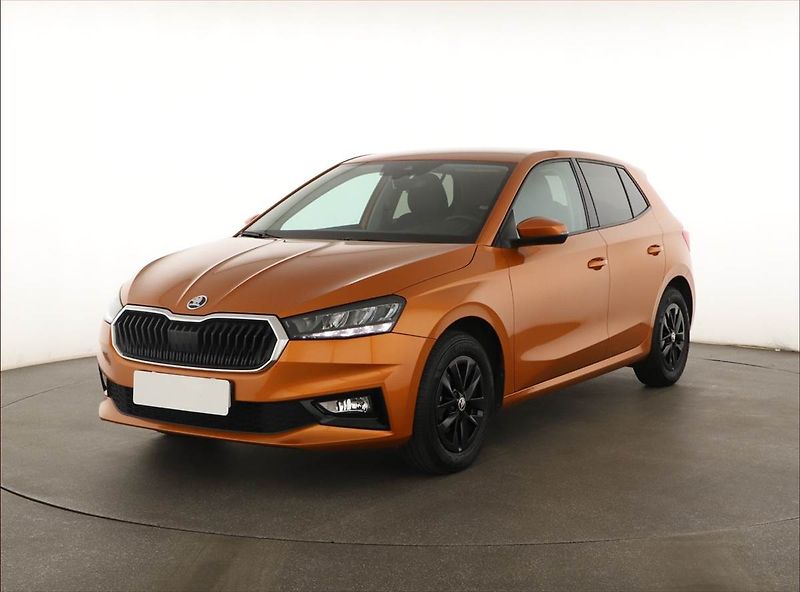 Škoda Fabia (2022) Ambition 1.0 TSI, Serv.kniha - fotka 2 z 18