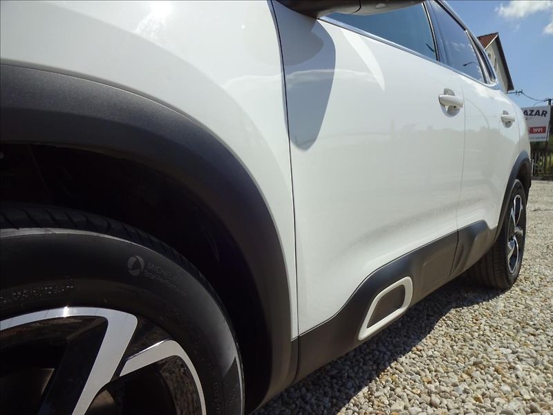 Citroën C5 Aircross 1,2 Pure Tech 96kW - fotka 12 z 50