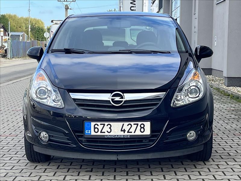 Opel Corsa 1,2 16V  Edition 111 AT - fotka 8 z 30