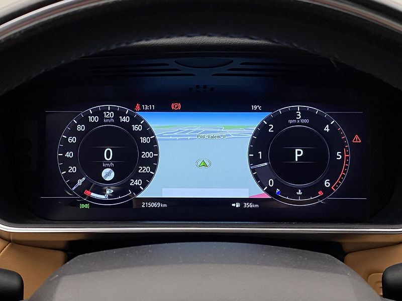 Land Rover Range Rover Sport 3.0 SDV6 HSE AWD REZERVACE - fotka 24 z 53
