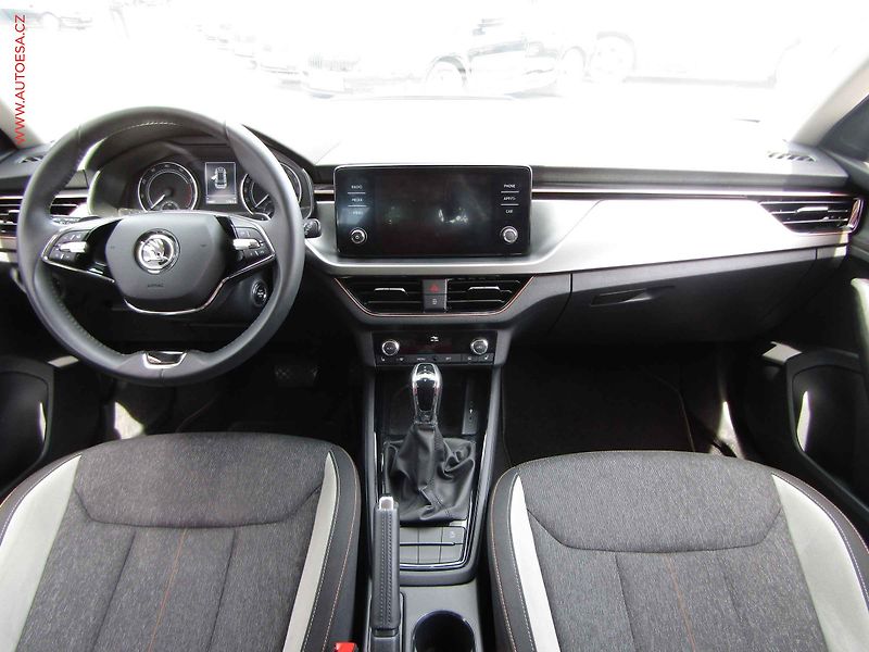 Škoda Kamiq (2022) 1.5 TSi, 1.maj,ČR, Style, DSG - fotka 8 z 20