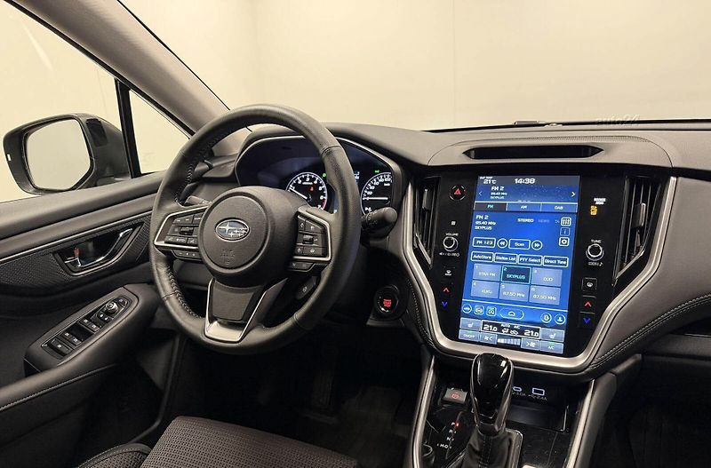 Subaru Outback 2.5i 4WD Active - fotka 11 z 17