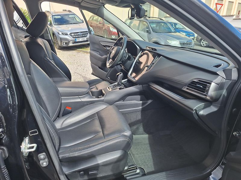 Subaru Outback (2022) Touring , NAVI, kůže,TOP stav - fotka 13 z 14