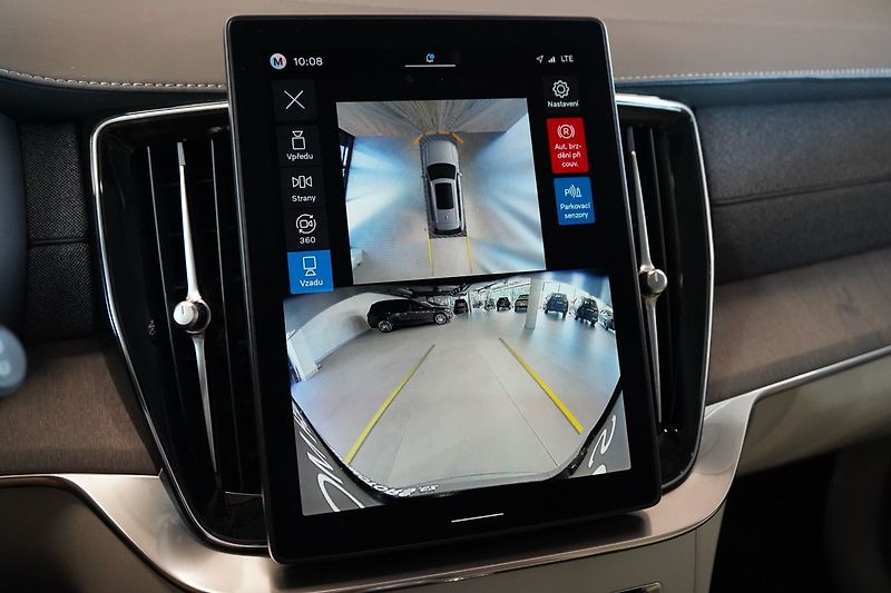 Volvo XC90 B5 PLUS Bright Vzduch, 360° - fotka 26 z 50