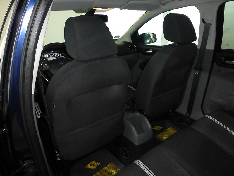 Ford Focus (2010) 1,6TDCI-80KW*KLIMATIZACE**ALU* - fotka 14 z 23