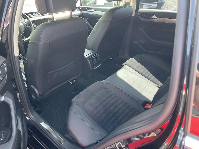Volkswagen Passat 2.0TDi Dsg 4x4 HIGHLINE-DPH-ČR - fotka 27 z 38
