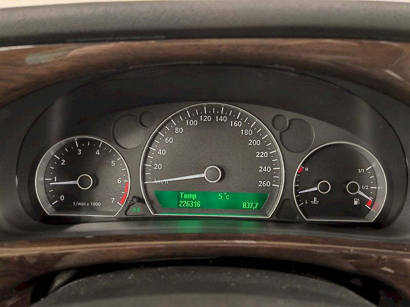 Saab 9-5 (2006) 2.0 Turbo Vector - fotka 7 z 23