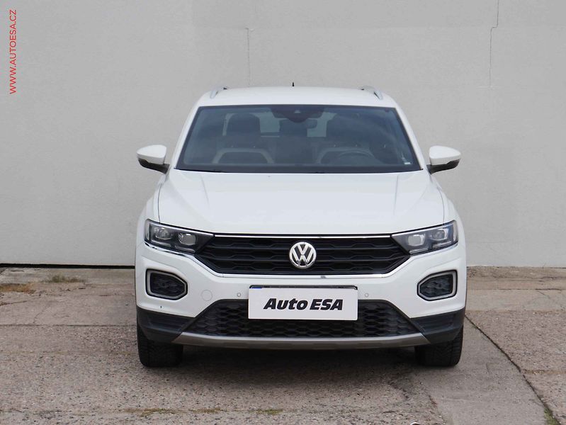 Volkswagen T-Roc (2018) 2.0 TSi 4x4, DSG, LED, navi - fotka 2 z 18