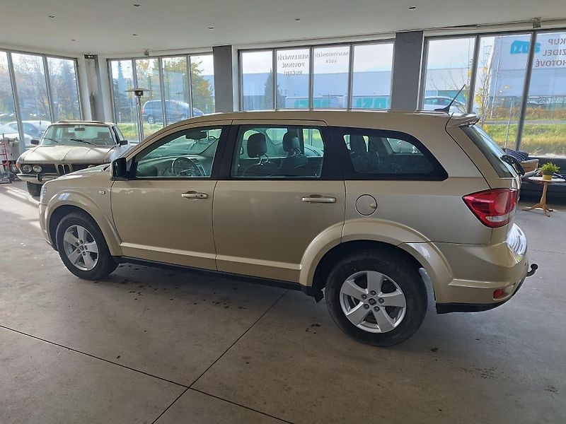 Fiat Freemont (2011) 2,0JTD,103KW,7MÍST,ALU,TAŽNÝ - fotka 8 z 32
