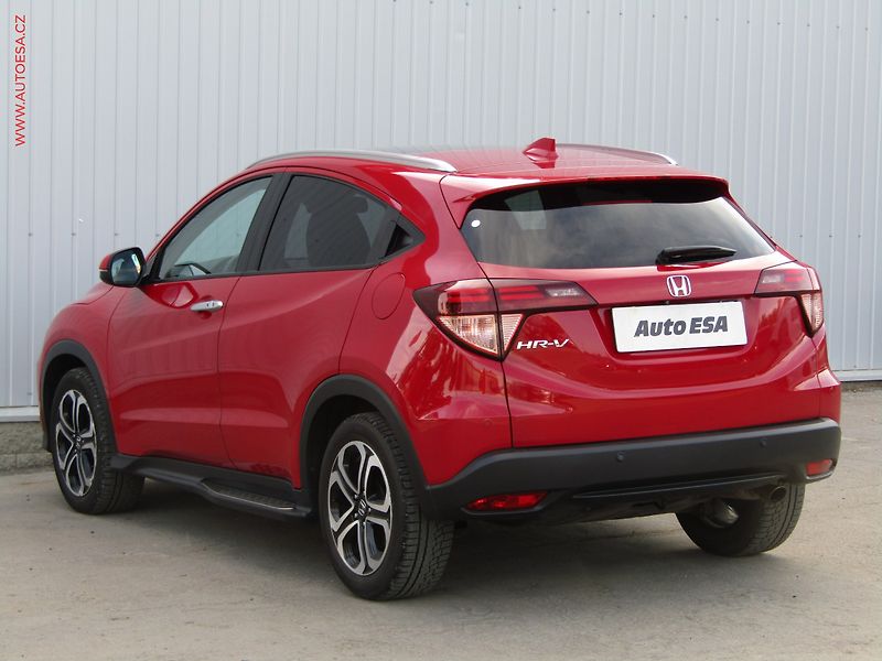Honda HR-V (2017) 1.5 i-VTEC, ČR, AT - fotka 6 z 20