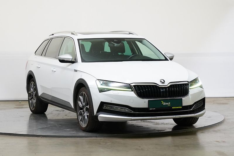 Škoda Superb - fotka 8 z 27