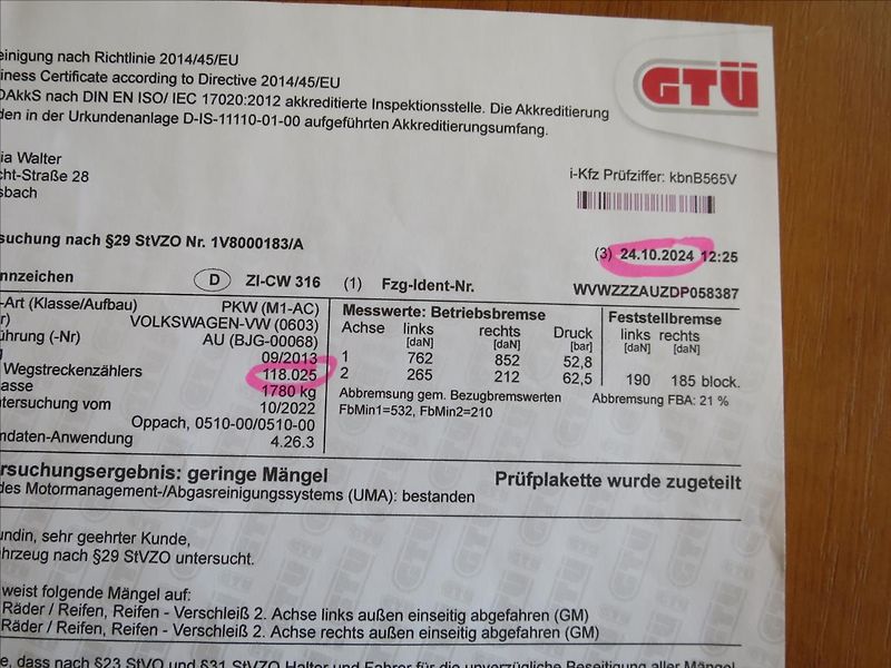 Volkswagen Golf 1,4  TSI - fotka 24 z 24