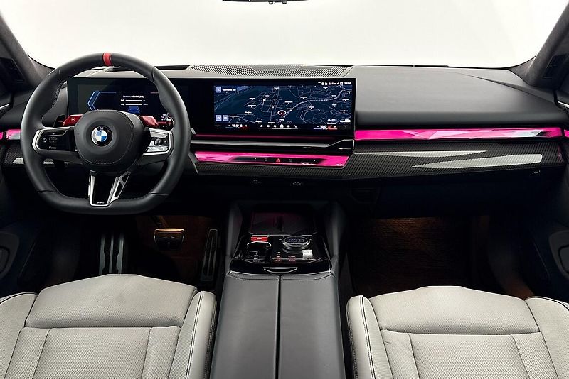 BMW M5 Sedan - fotka 13 z 24