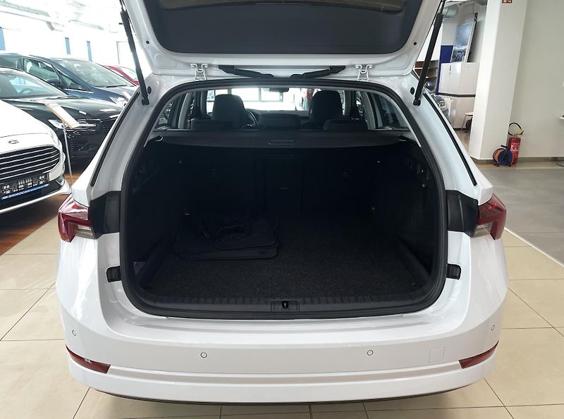Škoda Octavia 1.5 TGI G-TEC, STYLE, DSG, ČR - fotka 8 z 29