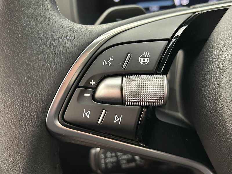 Škoda Karoq 2.0 TDI 4x4 Top selection - fotka 15 z 29