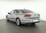 Volkswagen Passat (2020) R-Line 2.0 TSI - náhled 3