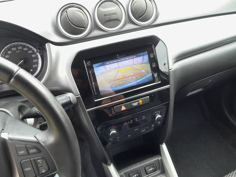 Suzuki Vitara 1,6 VVT Serviska 2x klíč - fotka 20 z 23
