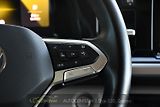 Volkswagen Multivan 2.0TDi LONG STYLE DSG IQLIGHT - náhled 29