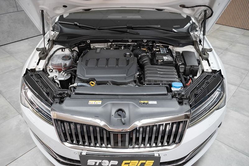 Škoda Superb 2.0 TDI REZERVACE - fotka 37 z 43