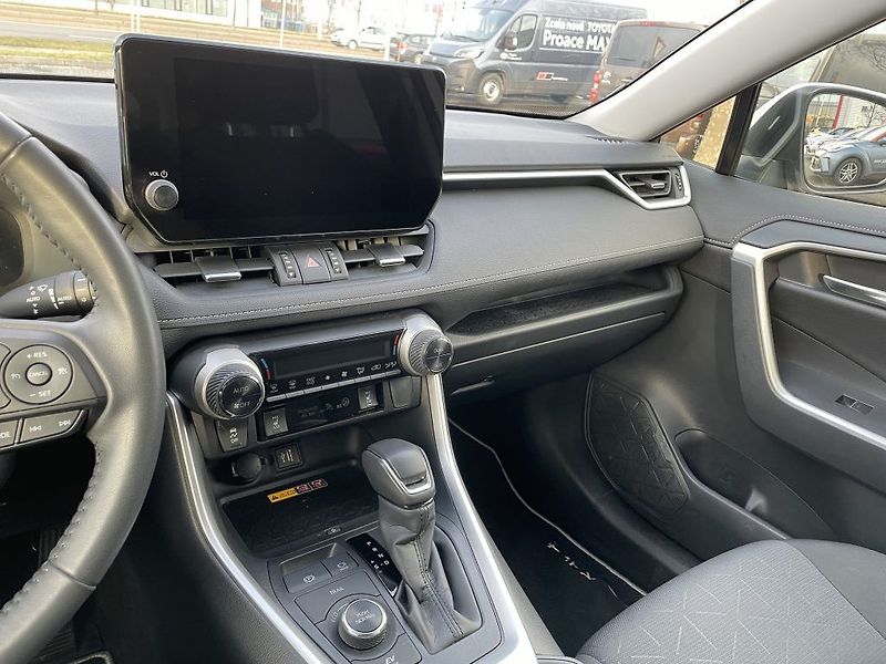 Toyota RAV4 2.5 Hybrid 4x4 ODBĚR IHNED - fotka 17 z 29