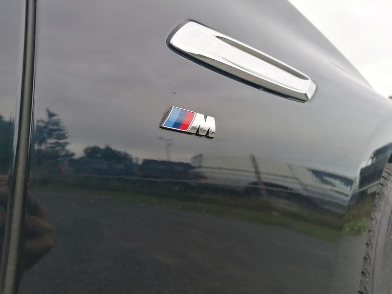 BMW Řada 5 (2014) GT 530d xDrive M-paket - fotka 36 z 40
