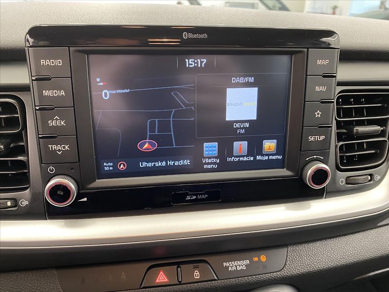 Kia Stonic 1,4 CVVT 73kW - fotka 18 z 26