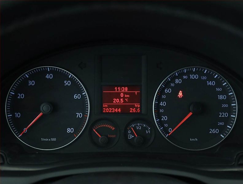 Volkswagen Golf (2006) 1.4 TSI, po STK, Klima - fotka 8 z 14