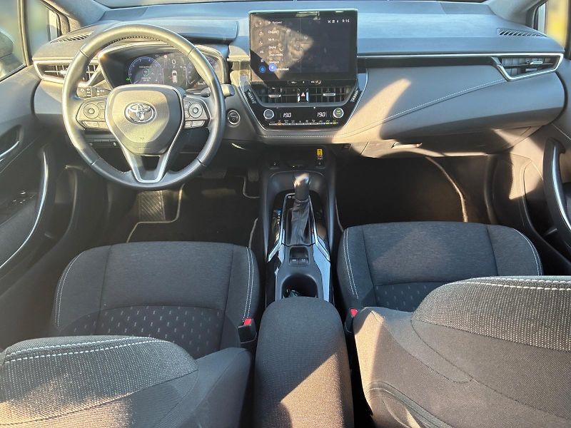 Toyota Corolla (2023) COMFORT 1.8HYBRID 72kW CZV DPH - fotka 9 z 11