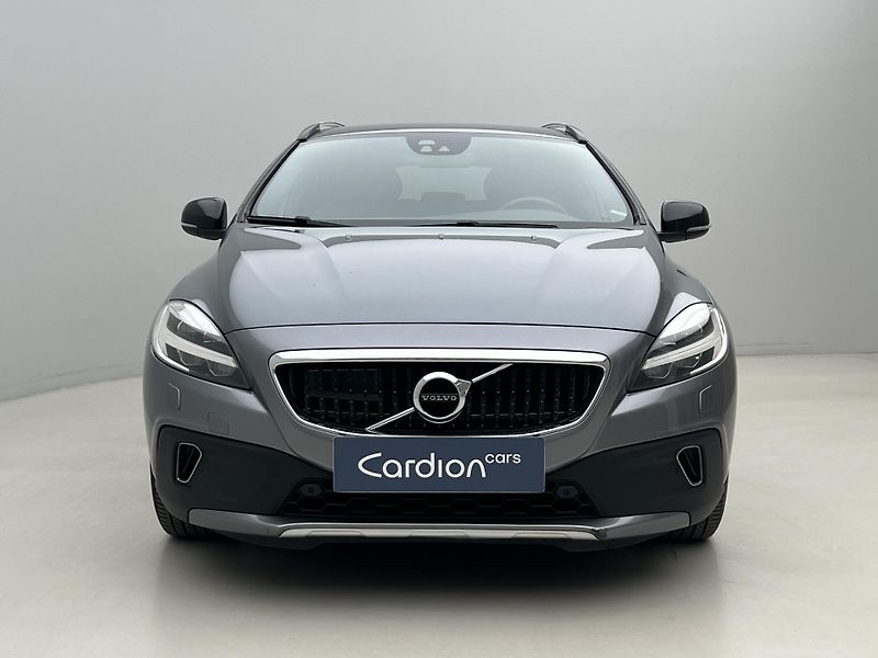 Volvo V40 CC D3 PLUS AUT - fotka 13 z 39