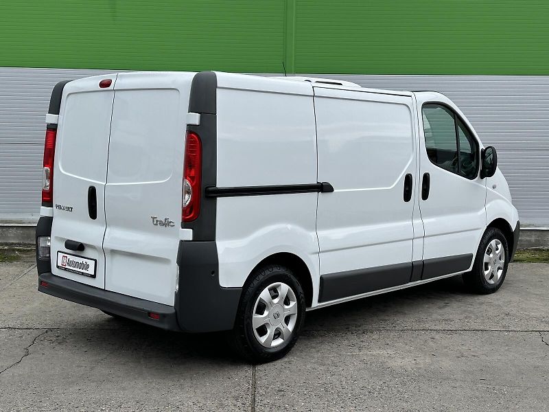 Renault Trafic 2.0dCi 90PS L1-H1 6RM CHLAĎÁK - fotka 4 z 28