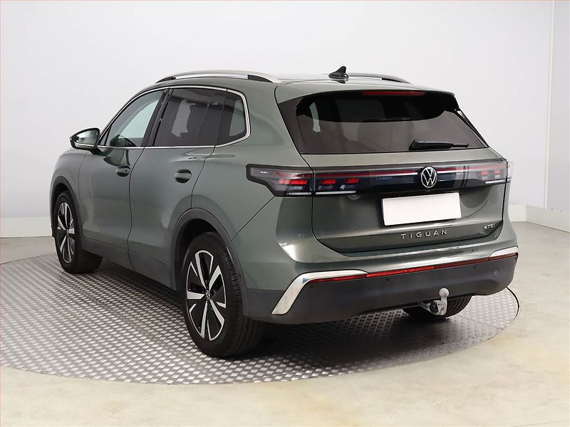 Volkswagen Tiguan (2024) 1.5 eTSI - fotka 4 z 21