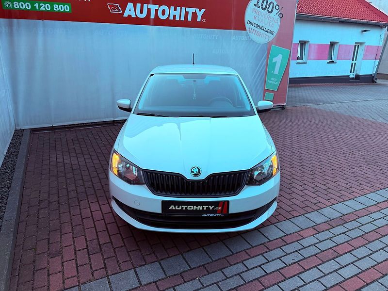 Škoda Fabia 1.0 MPi Ambition - fotka 2 z 24