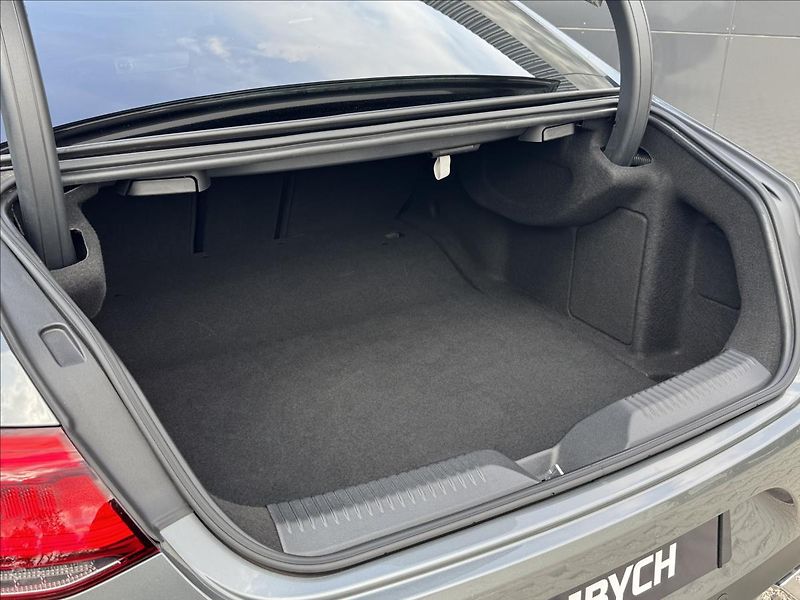 Mercedes-Benz CLS 2,9 400D AMG Line 4MATIC ČR DP - fotka 13 z 31