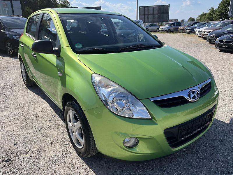 Hyundai i20 (2011) 1.2 57 KW, 1. MAJ. Klima,  - fotka 2 z 14