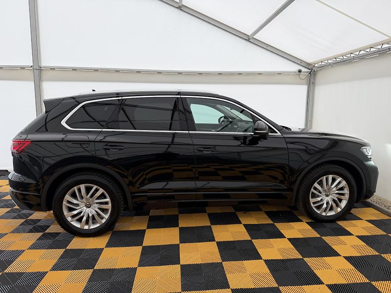 Volkswagen Touareg 3.0Tdi*1-MAJ*DPH*ELEGANCE* - fotka 7 z 45