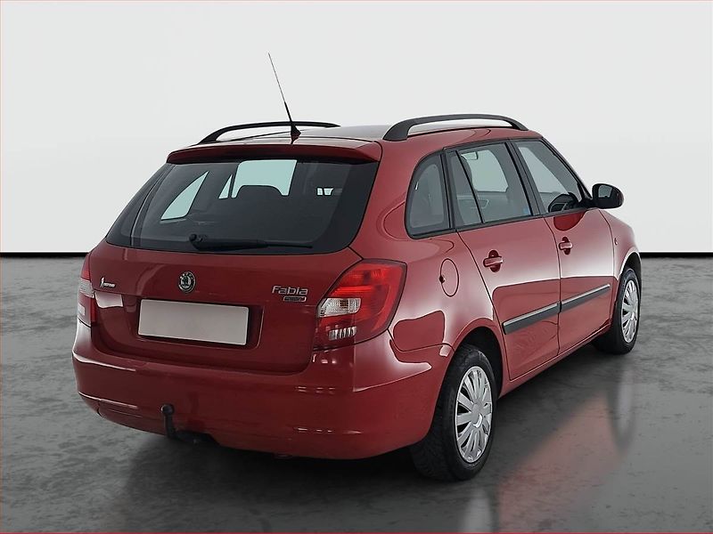 Škoda Fabia (2008) Style 1.6 16V, nová STK, Tažné - fotka 5 z 17