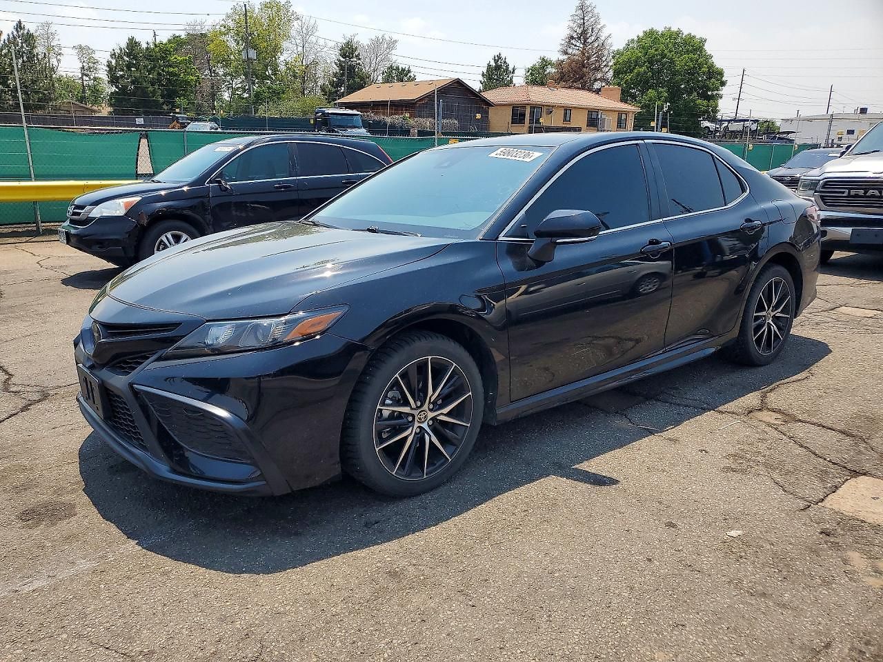 Toyota Camry SE