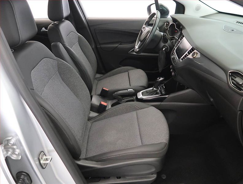Opel Crossland X (2023) Elegance 1.2 Turbo, Automat - fotka 9 z 25