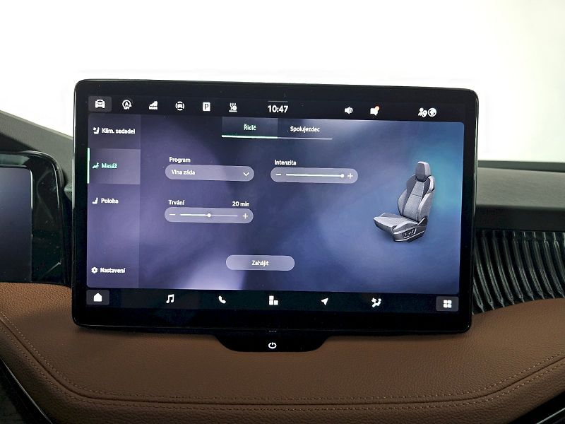 Škoda Superb (2024) combi 2.0TDi142kW 4x4 LAURIN A - fotka 11 z 30