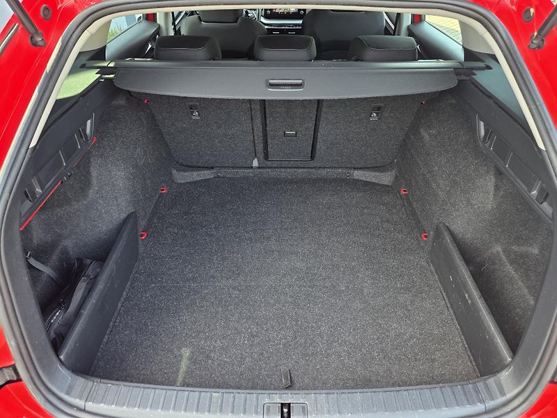 Škoda Octavia (2022) 2.0TDI AMBITION DSG ČR 1.MAJ - fotka 16 z 19