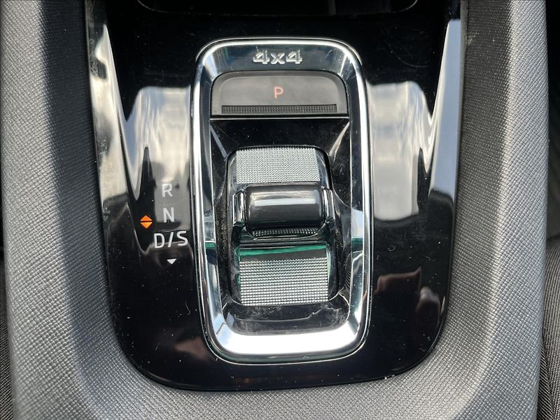 Škoda Octavia 2,0 TDi 110KW DSG 4x4 TZ -DPH - fotka 25 z 52