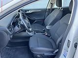 Ford Focus (2021) 1.5EB, 1.maj,ČR, Titanium - náhled 9