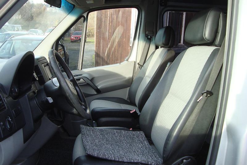 Mercedes-Benz Sprinter (2006) 315 CDi,ČR,1.Maj. 9 - Míst,STK - fotka 22 z 37