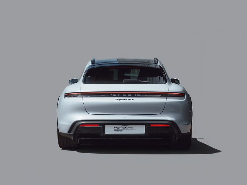 Porsche Taycan 4S Cross Turismo Pano BOSE 360 - fotka 7 z 25
